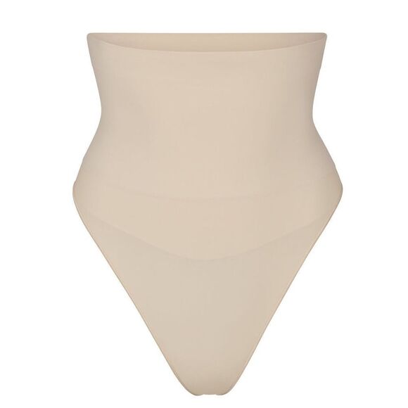 REVOLVE SKIMS CORE CONTROL HIGH-WAISTED SHAPEWEAR THONG - Picture 4 of 10